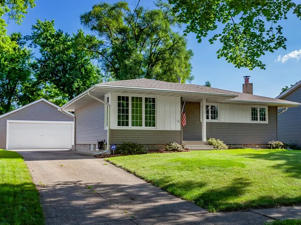 1022 Trisha Ave, Des Moines, IA 50313