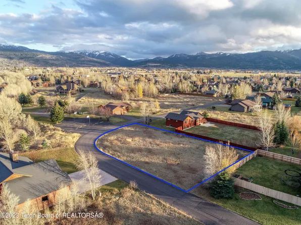 8166 Brown Trout Bnd, Victor, ID 83455