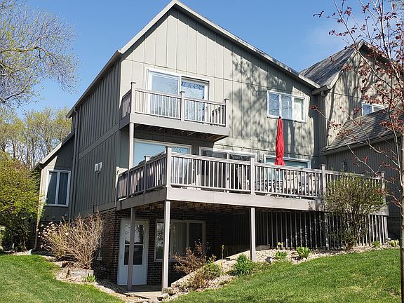 4th image of 7113 Lake Shore Dr Unit 7
