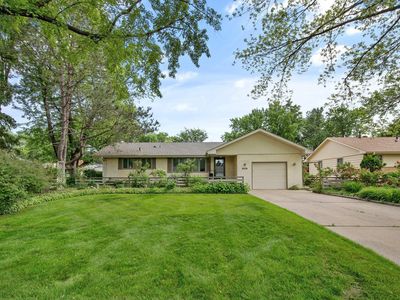 8009 40th Ave N, New Hope, MN, 55427