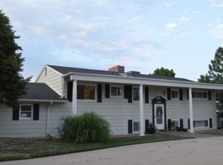 706 W Apache Dr, Yuma, CO 80759