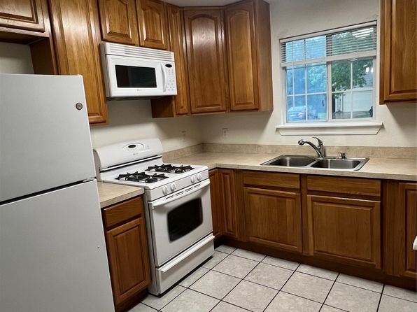 1005 E Epstein St, Sherman, TX 75090