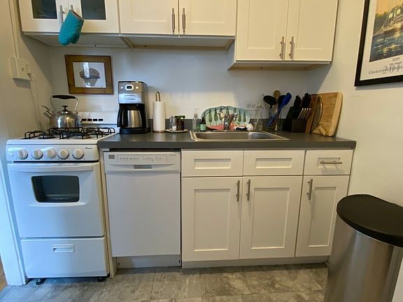 3rd image of 3549 N Janssen Ave #Rh-18585