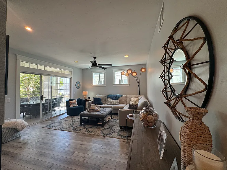 344 Orange Ave #204 — Photo 5