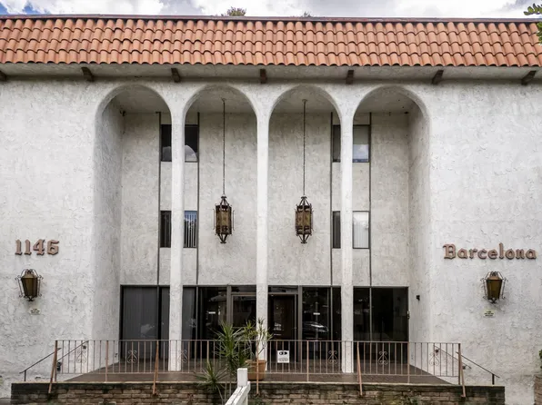 1146 E Lexington Dr #9, Glendale, CA 91206