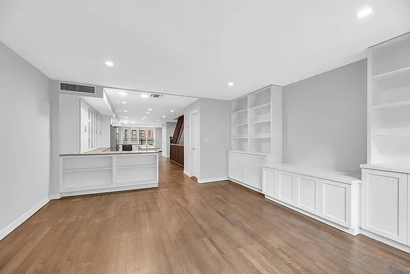 Sold by Douglas Elliman | media 16