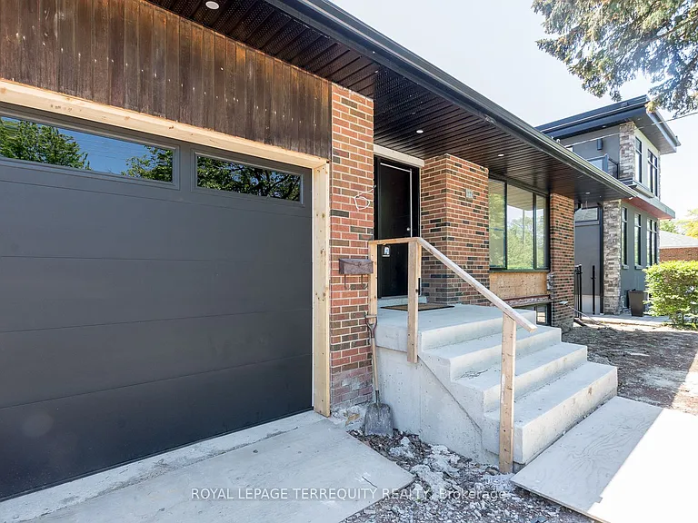 23 Decarie Cir #BASEMENT — Photo 21