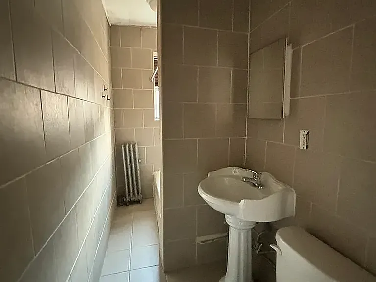 323 Park Ave #6D — Photo 4