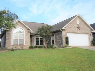 121 Telford Ln, Enterprise, AL 36330