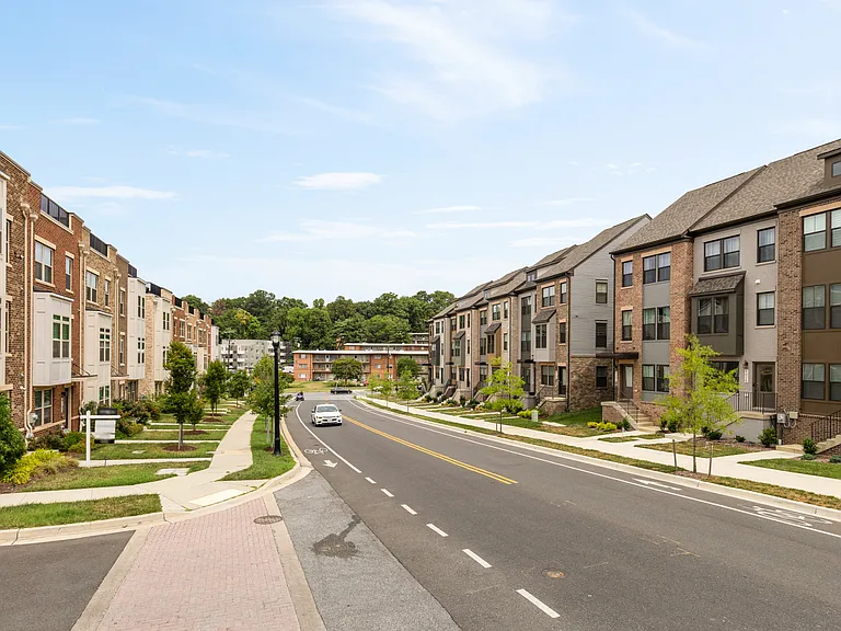 2809 Battersea Lake Loop — Photo 4