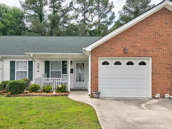 72 Limestone Dr, Rossville, GA 30741
