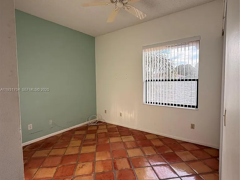 7460 La Paz Blvd #310 — Photo 24