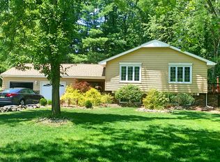4 Madigan Lane, Manalapan, NJ 07726