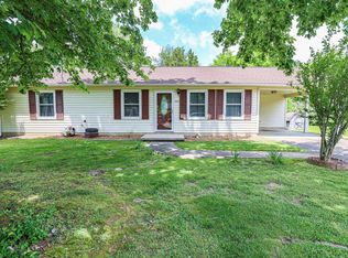 1047 Weda Cir, Mayfield, KY 42066