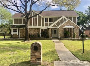 16010 Southampton Dr, Spring, TX 77379