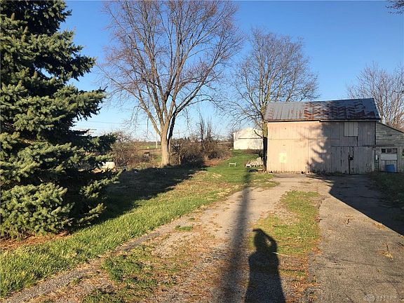 3rd image of 1266 Titus Rd