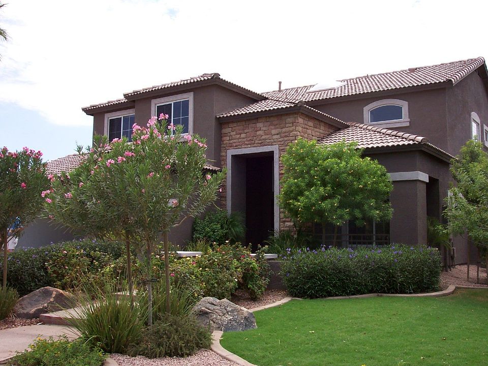 1st image of 3313 E Clark Dr