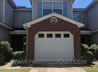 208 Foxchase Ln, Enterprise, AL 36330