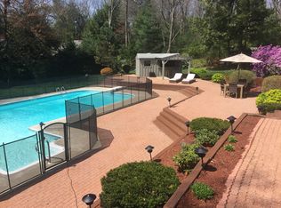 6981 Happy Hollow Rd, Trussville, AL 35173