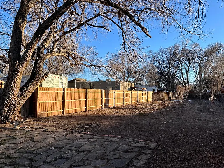 2202 Rosendo Garcia Rd SW — Photo 10