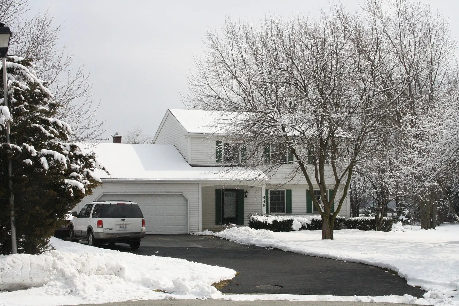 948 Orchard Ct photo 1