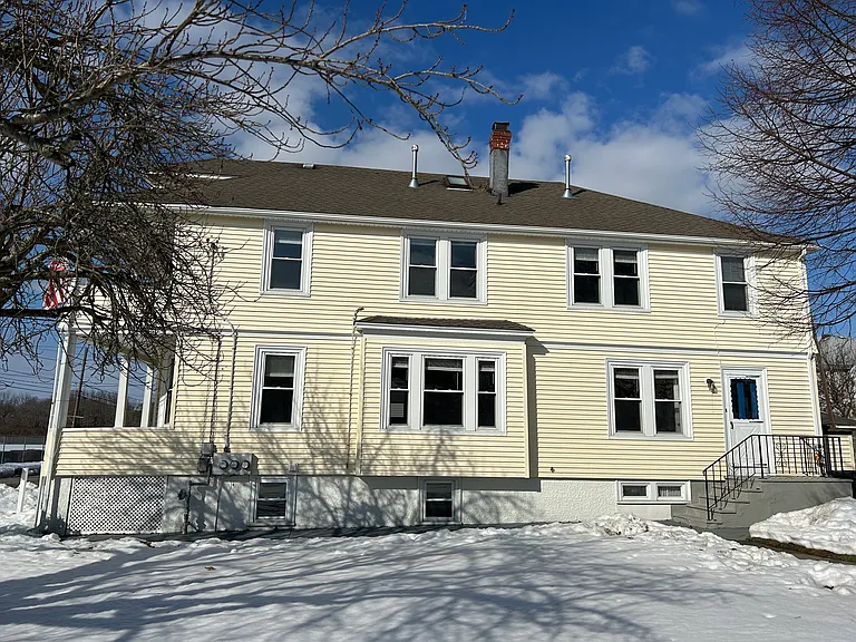 52 Monroe Ave #1 — Photo 18