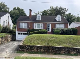 2650 Laburnum Ave SW, Roanoke, VA 24015