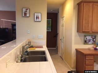 11007 Lamour Ln, Reno, NV 89521