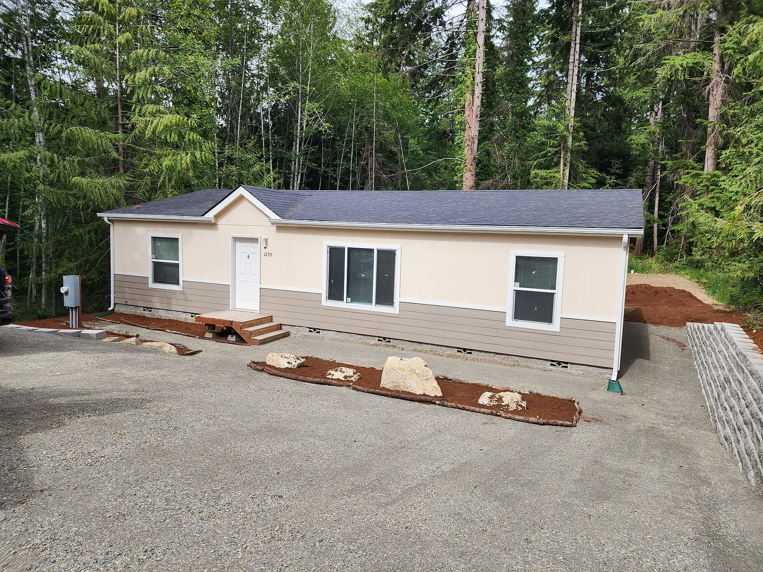 3 bed, 1500 sqft, $2,300 — Photo 3