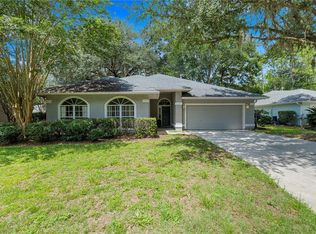 4304 NW 34th Dr, Gainesville, FL 32605