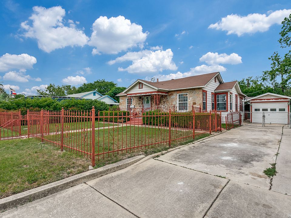 1st image of 147 Ellana Claire St
