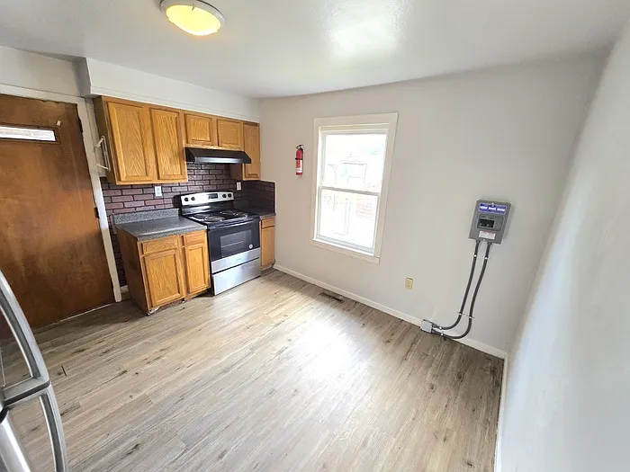 370 Carver Cir #370 — Photo 14