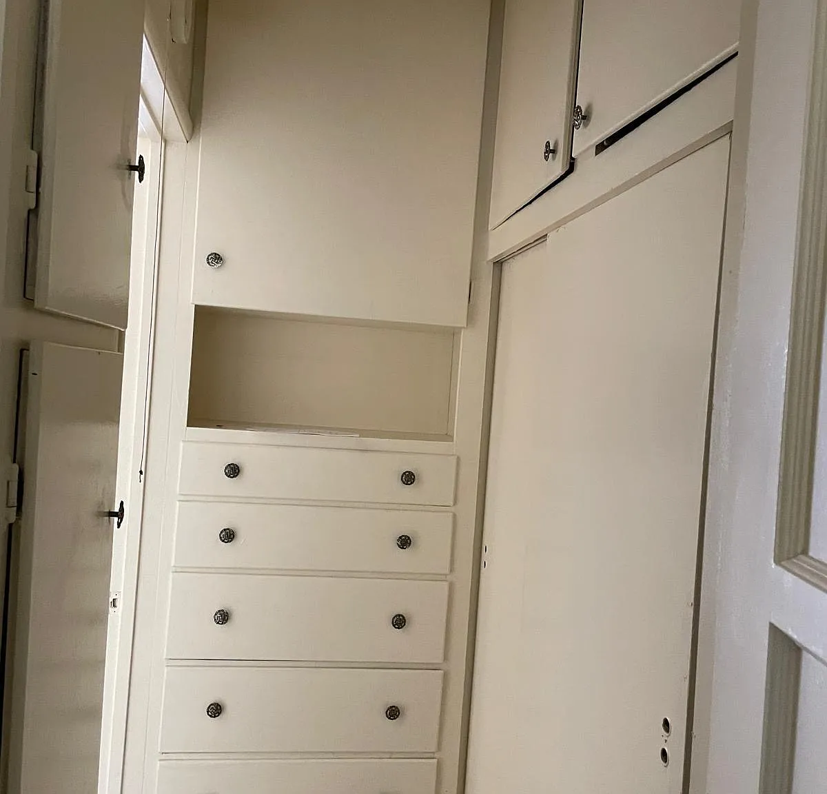 Studio, 10 sqft, $1,275 — Photo 3