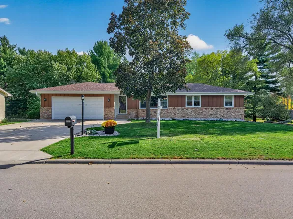 13201 Pierce St NE, Blaine, MN 55434