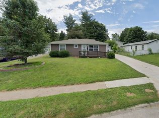 7237 Valley Rd, La Vista, NE 68128