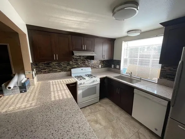 2969 Agatha Ln, Riverside, CA 92507