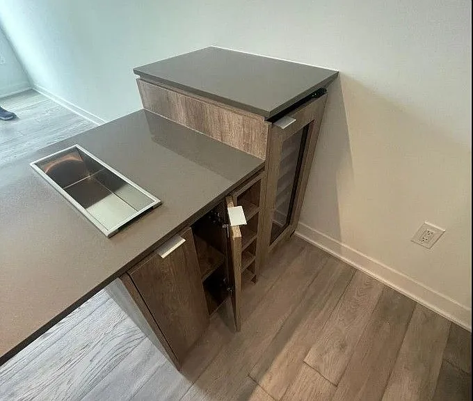 11 Yorkville Ave W #1913 — Photo 14