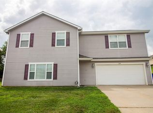 1918 Ehlers Ct, Junction City, KS 66441