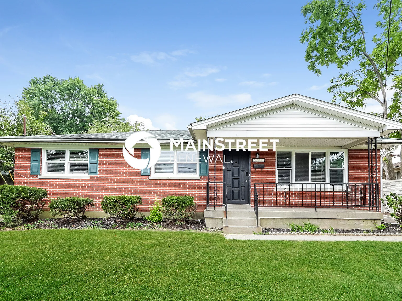 2242 Thistledawn Dr — Photo 1