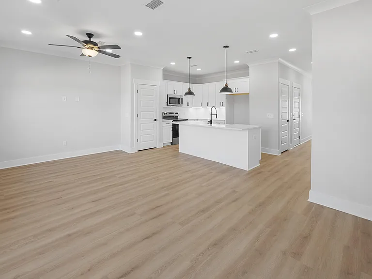 710 Dale Pl #3 — Photo 8