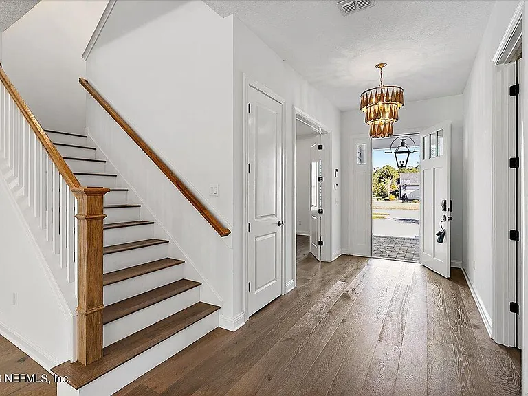 133 Cross Branch Dr — Photo 4