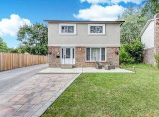 111 Dunsfold Dr, Toronto, ON M1B1T5