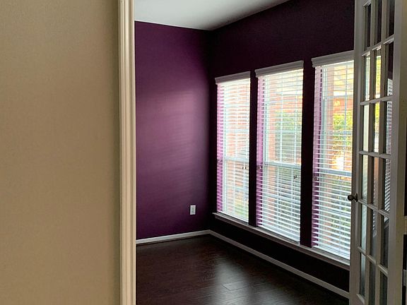 3rd image of 2601 Cobble Springs Ln