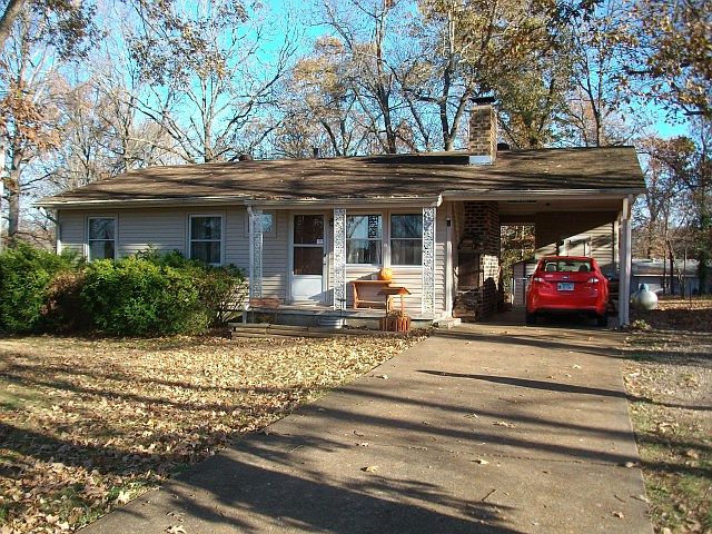 1st image of 87 Powhatan Dr