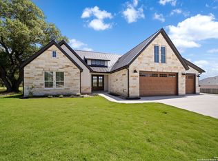107 Chama Dr, Boerne, TX 78006