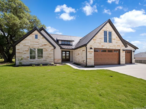 107 Chama Dr., Boerne, TX 78006