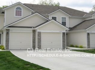 1325 NW Hidden Ridge Ct, Blue Springs, MO 64015