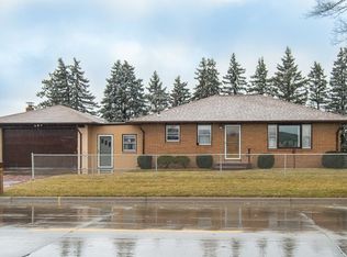 3409 Starlite Dr, Dubuque, IA 52003