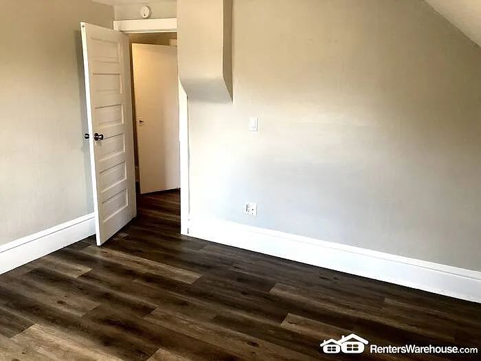 444 23rd Ave N — Photo 14