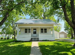 204 Roosevelt St, Alburnett, IA 52202